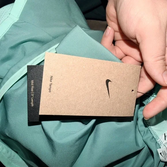 Women's Nike Tempo Dri-FIT Mid-Rise 3-in. Running Shorts XS - Picture 10 of 10